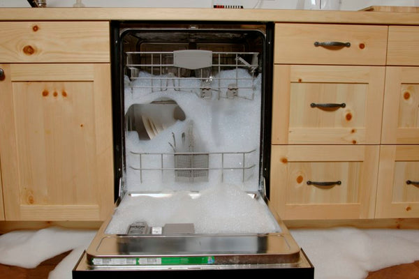 Can You Use Laundry Detergent to Wash Dishes?