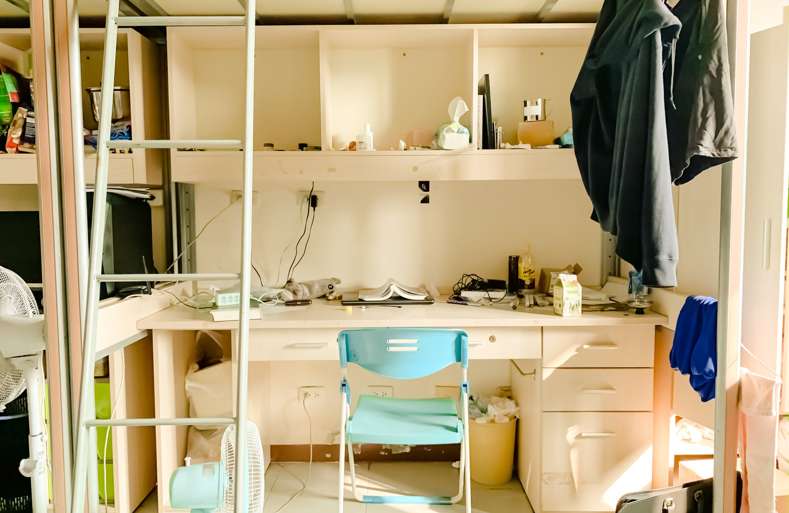 How To Do Laundry in A Dorm